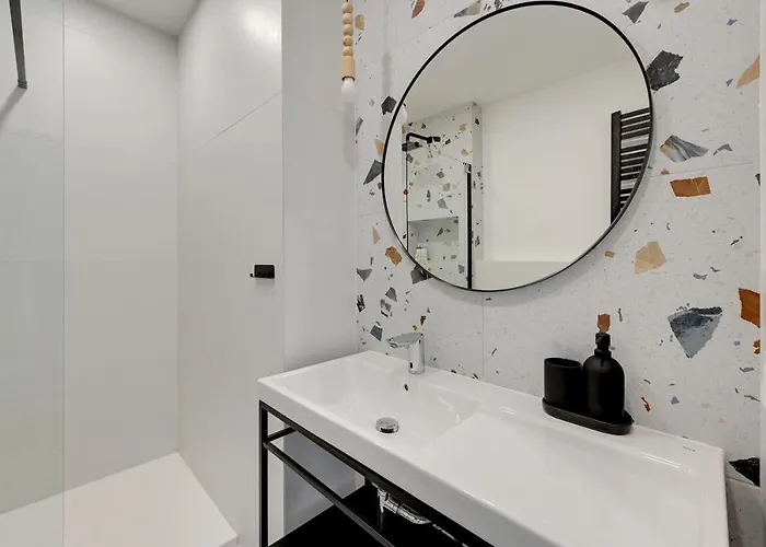 Szafarnia Marina, Center & Free Parking By Downtown Danzig